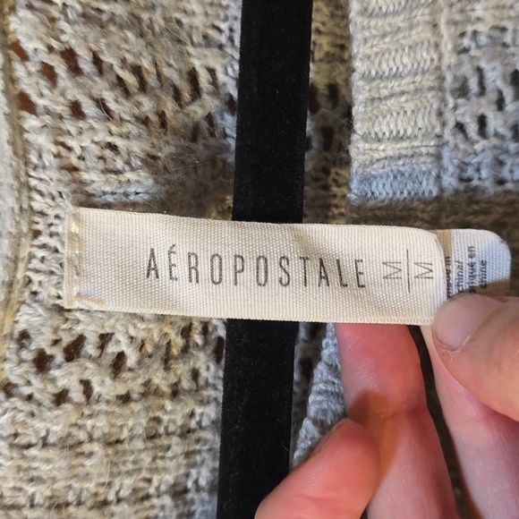 Aeropostale Gray Crew Neck Sweater Lightweight Knit - Picture 2 of 2